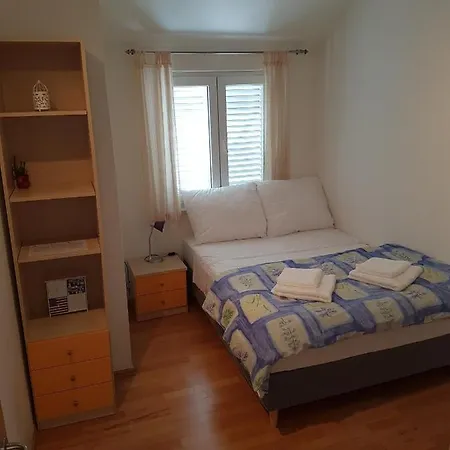 Marko Apartment *